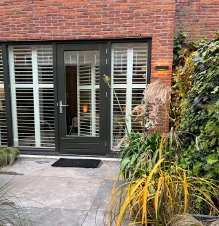 We Regularly Upload Photos.